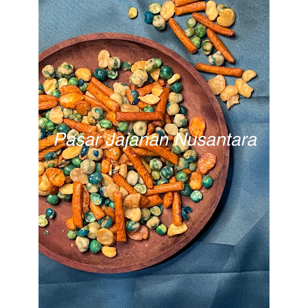 

Kacang Polong Mix Campur Asin Manis Eceran 250gt