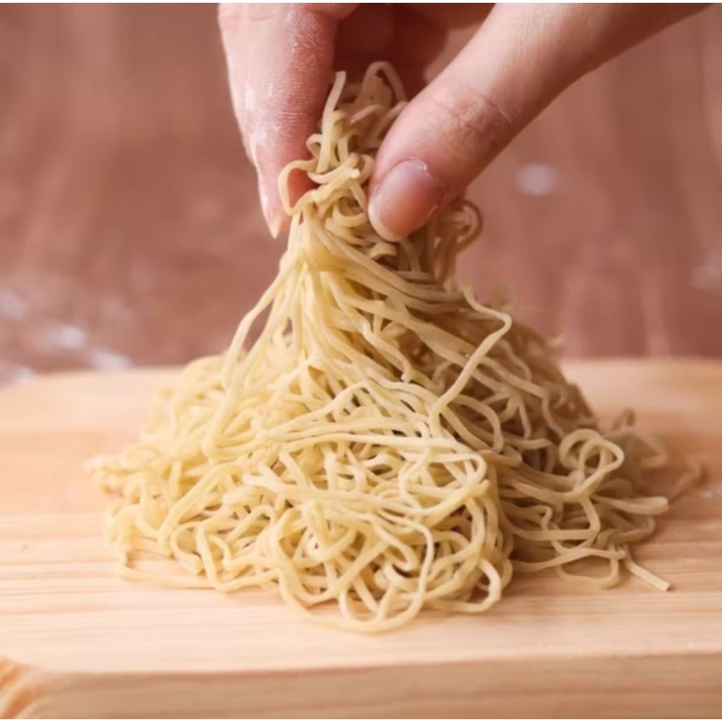 

Mie Mentah Halus Berkualitas