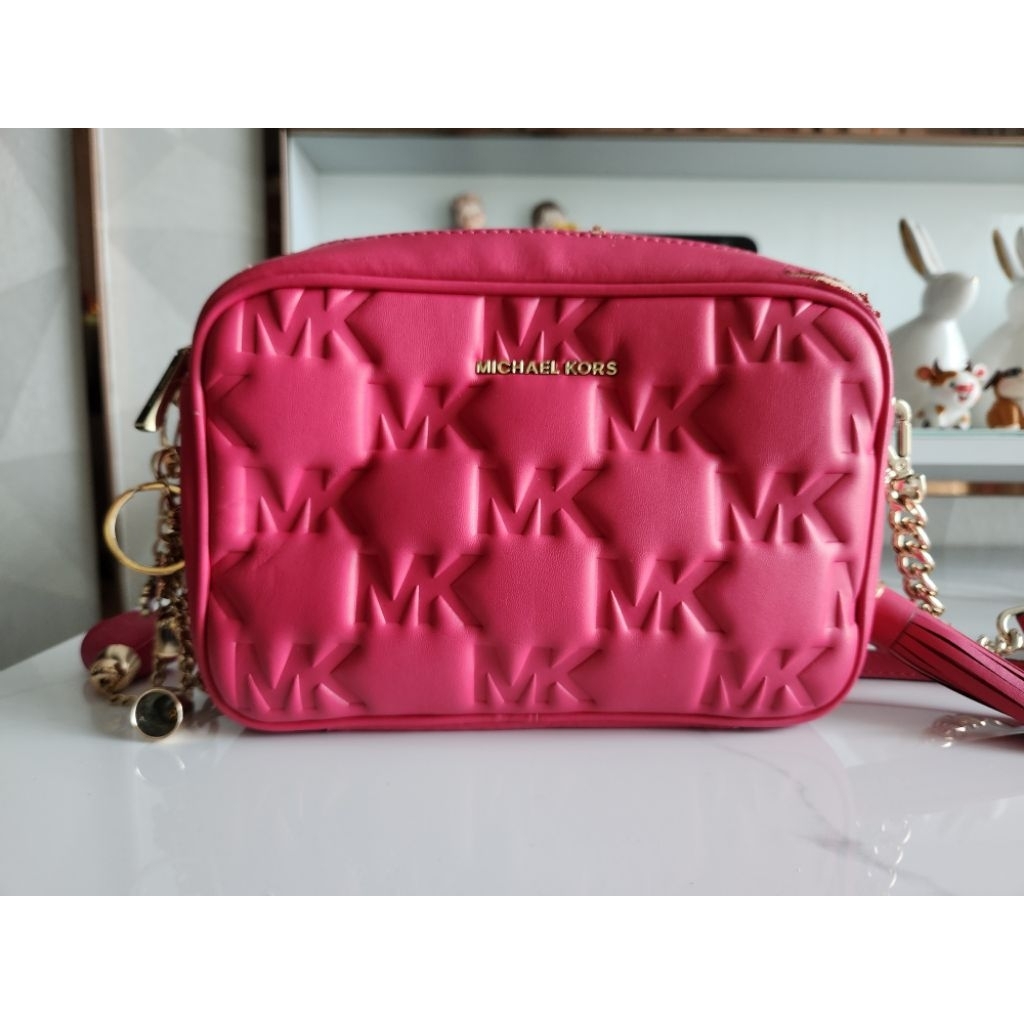 Tas Michael Kors Embossed MK – Warna Pink Fuschia, Bekas Mulus