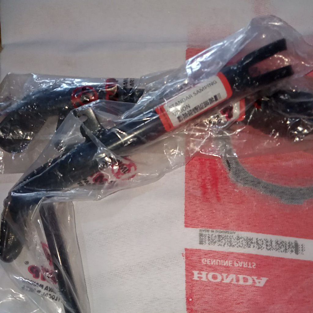 Standar samping Vixion