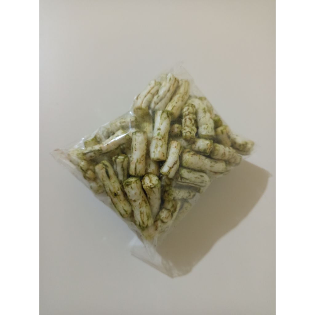 

MURAH !!! KERUPUK TONGKOL PEDAS DAN NON PEDAS 45GR