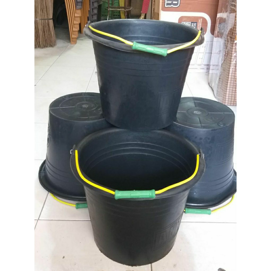 ember hitam,ember karet no 20