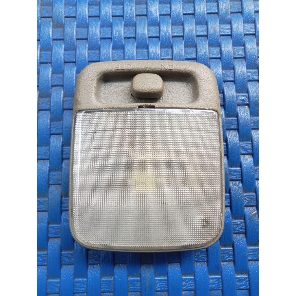 Lampu Plafon Nissan Sunny B13