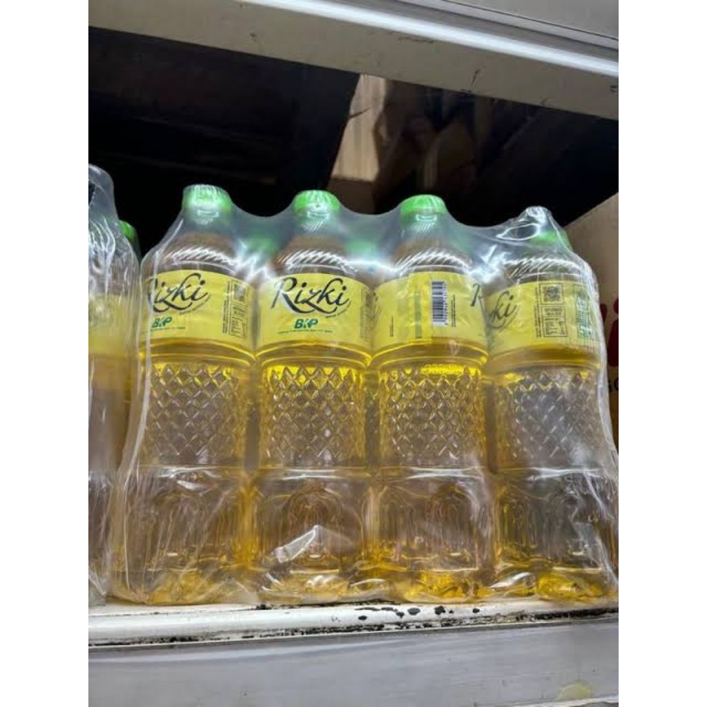 

MINYAK RIZKI 1 KARTON ISI 12 PCS