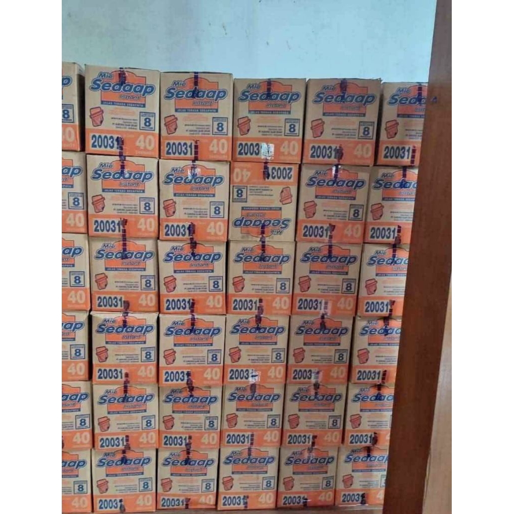 

mie sedap rebus dan goreng 1dus