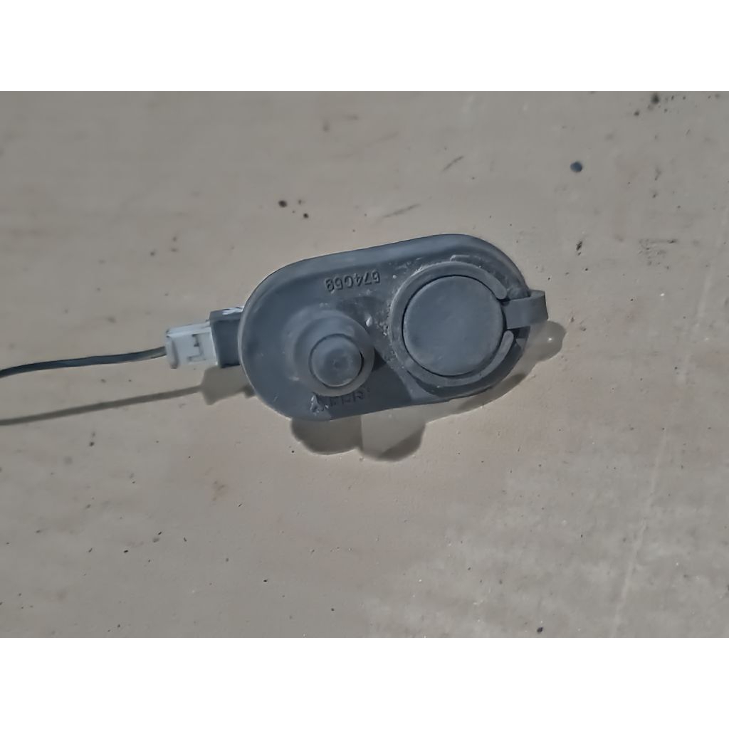 Switch pintu Geely mk 1