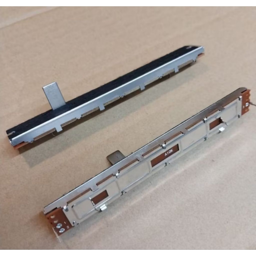 potensio Geser 12,8cm kaki 2-1 A10k Mono