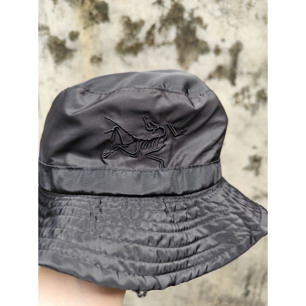 Arcteryx Bucket Hat | Topi Rimba Arcteryx | Hitam