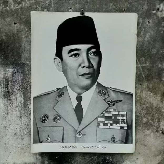 Poster Jadul Ir. SOEKARNO