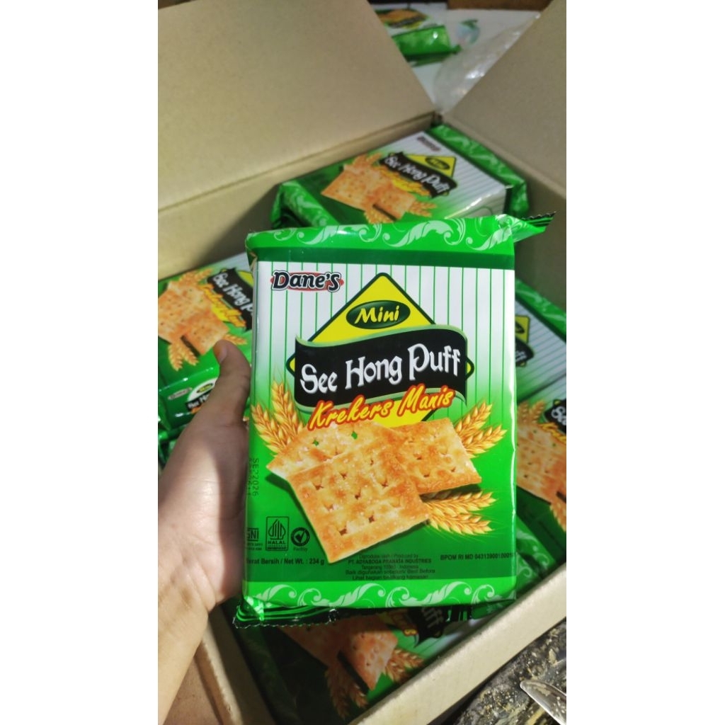 

MALKIST DANE'S MINI SEE HONG PUFF SATU DUS ( ISI 24 BKS )