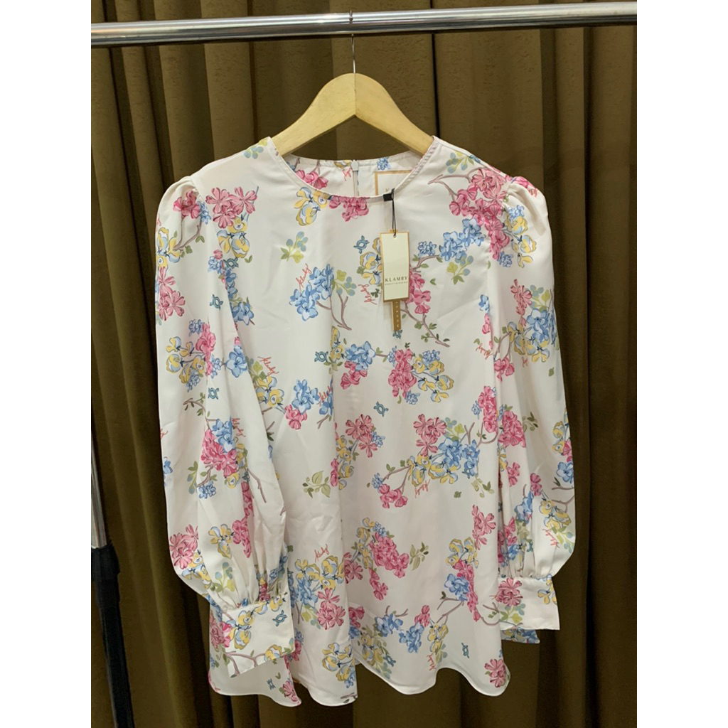 Wearing Klamby Peony Blouse [New]