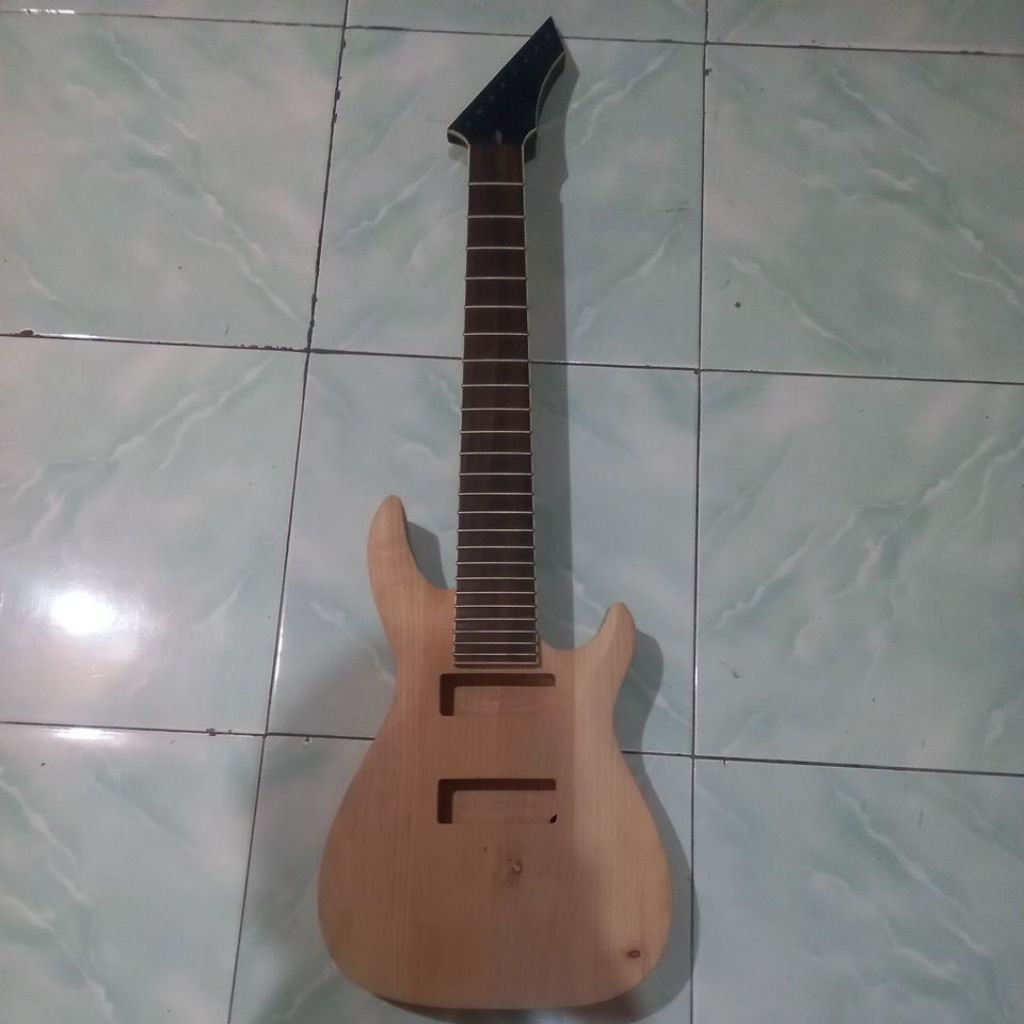 Jual Gitar BC RICH 8 String