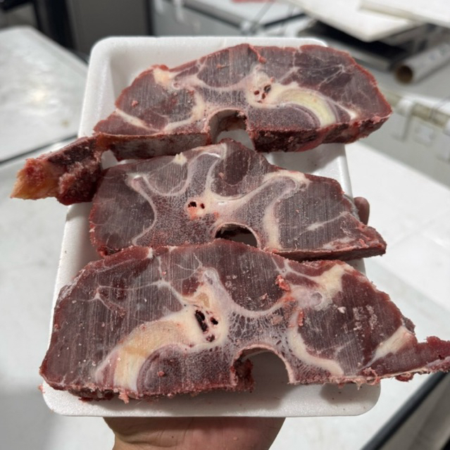 

Iga Bakar Gondrong Neckobon Daging Tebal 1kg Special - Premium Cut