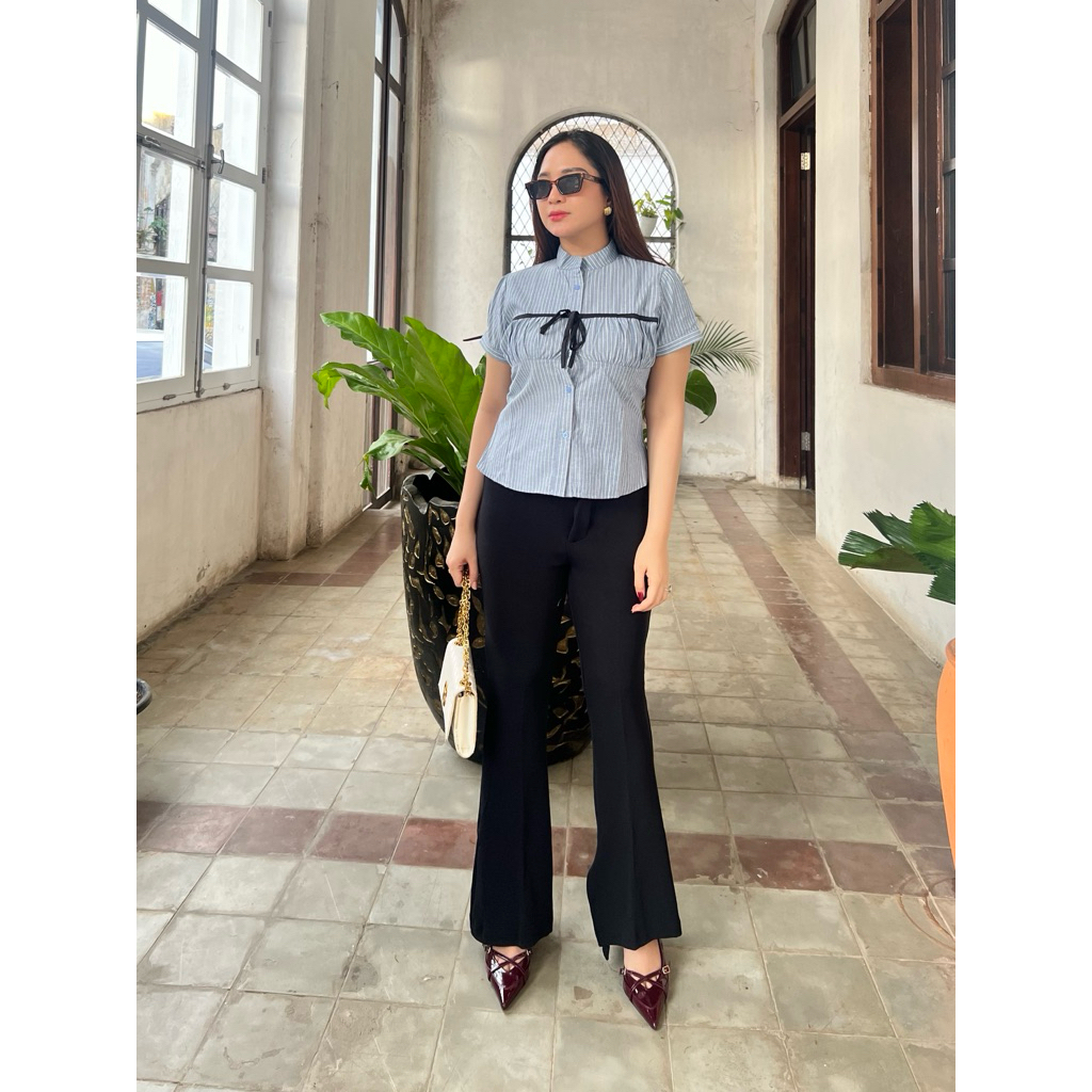 LICA TOP lengan pendek