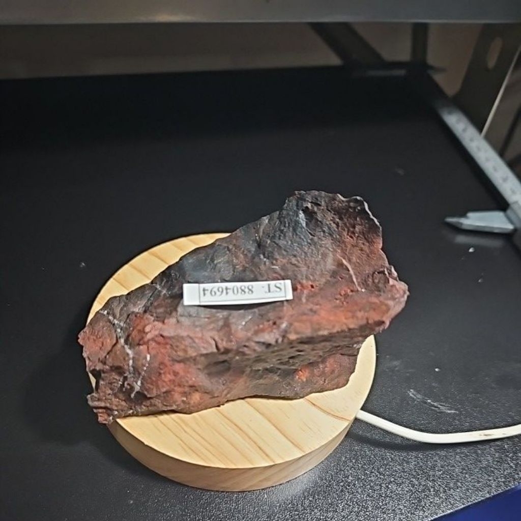 BATU BADAR BESI MERAH BATU ASLI