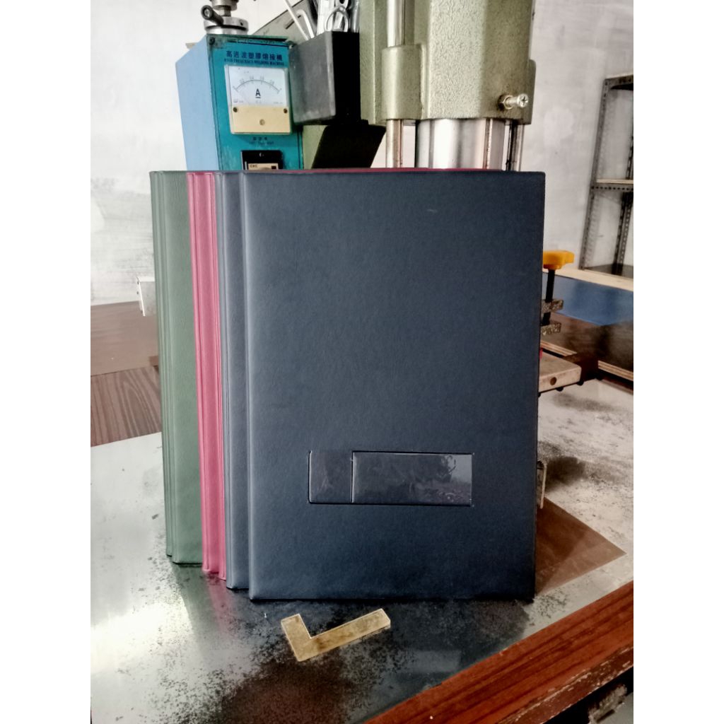 

Map Polos || Sampul Polos, Isi 10 Lembar (Biru Dongker)