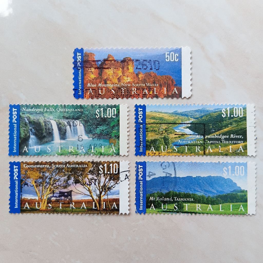 

Perangko Prangko Jadul Australia Seri Views of Australia 5 Pcs 2000-2002 - YN2596