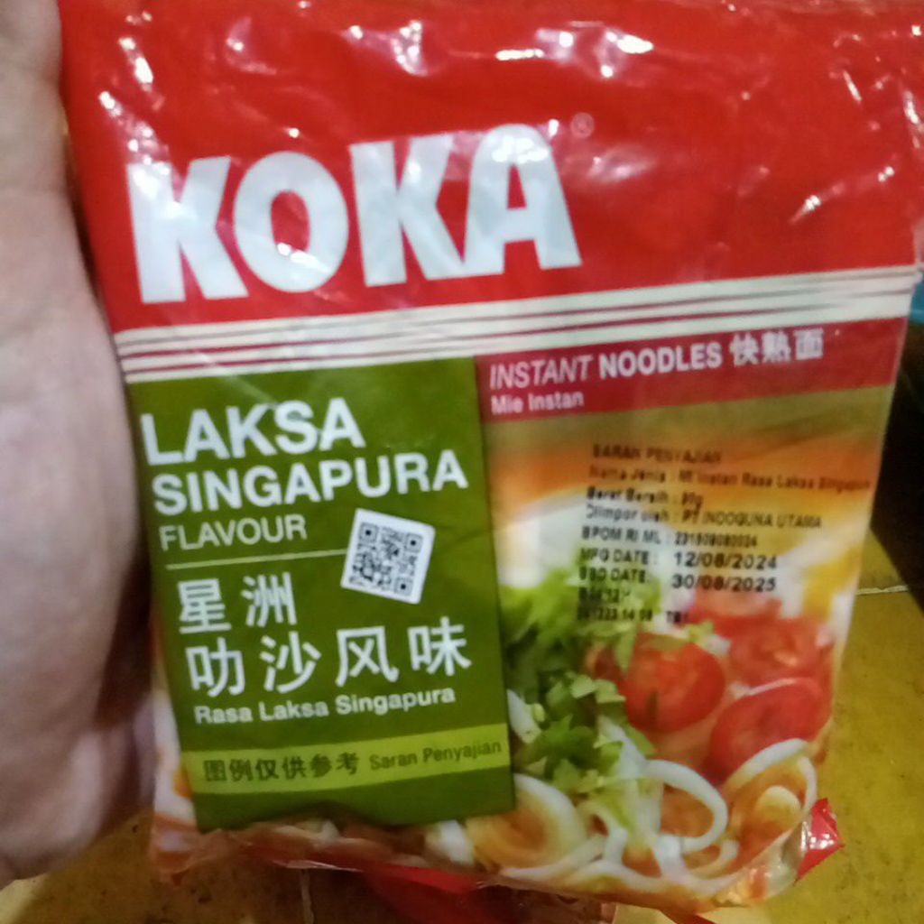 

3 Koka Instant Noodles, mie instan Singapore, rasa random : Mushroom dan Laksa Singapore