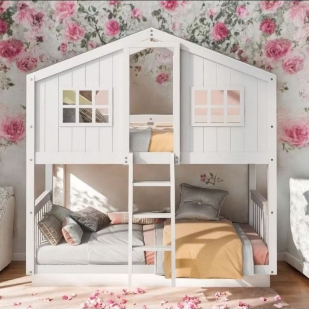 tempat tidur tingkat kayu motif rumah anak
