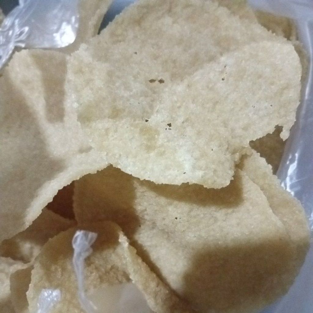 

krupuk puli /nasi mentah 500gr