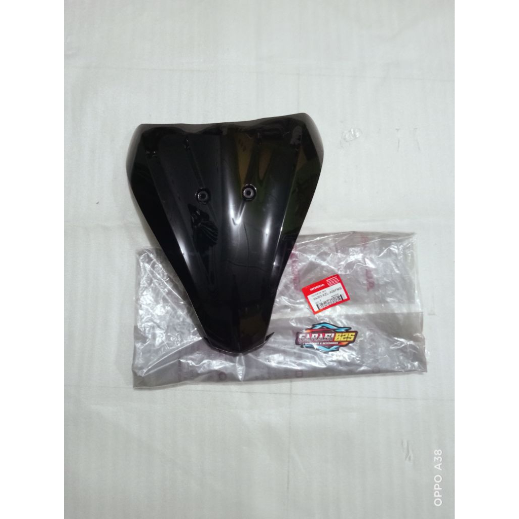 64302-KZL-A00FMB tameng dasi depan spacy karburator spacy Fi original ahm