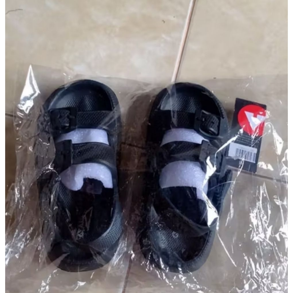 sandal anak airwalk size 27 PL