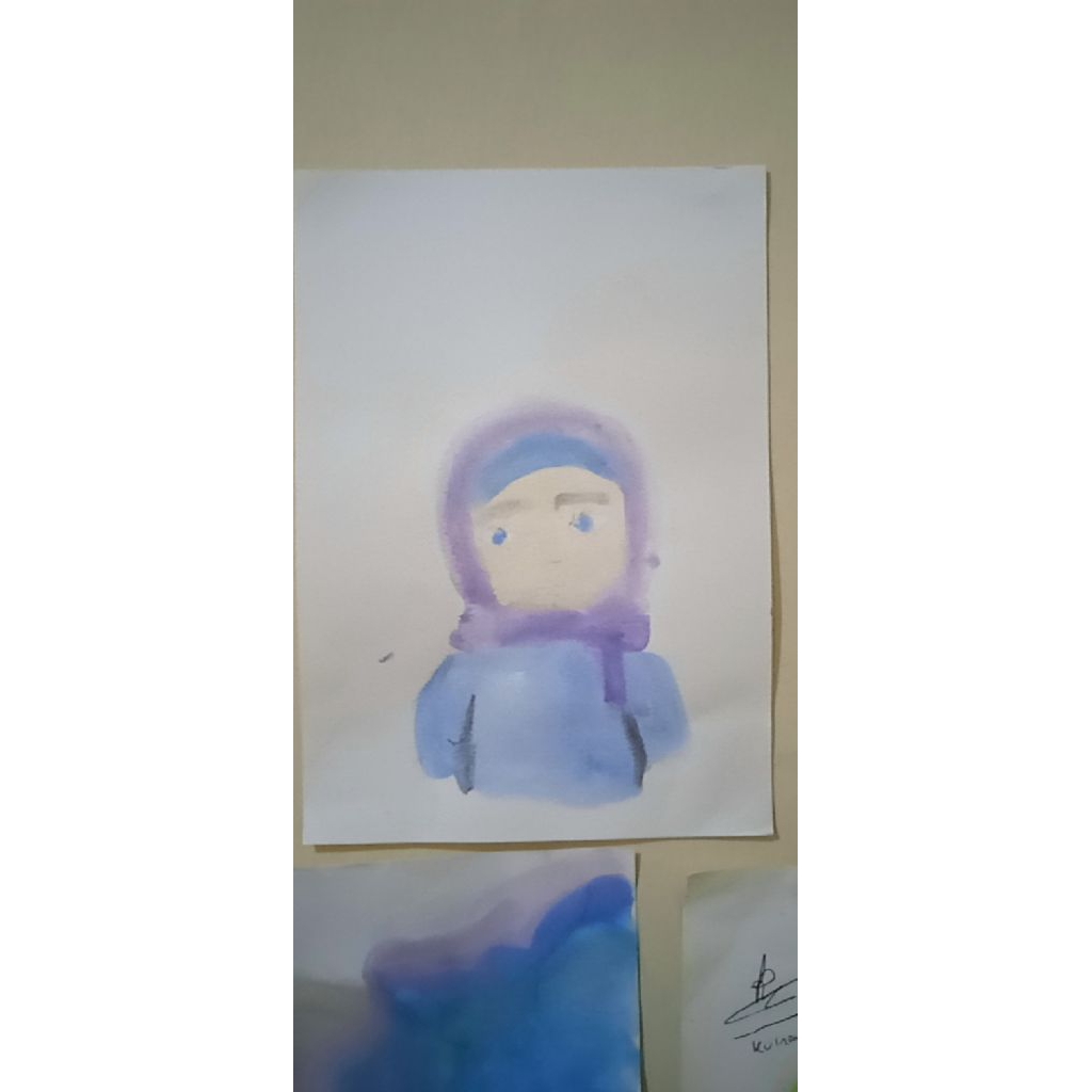

Lovely Kuina's painting a little girl in scarf