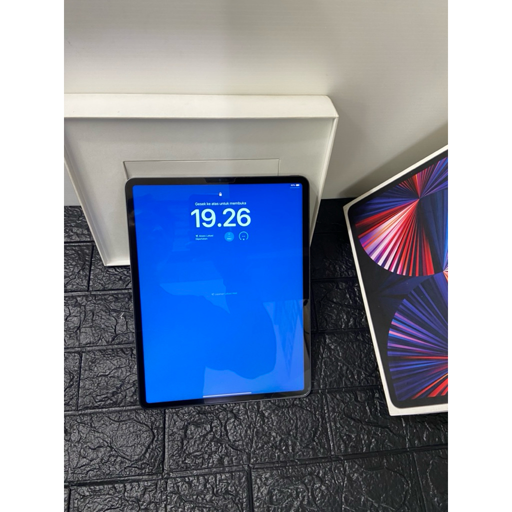 iPad Pro M1 (12.9-inch, 5 Gen ,Wifi  ex inter Second Original