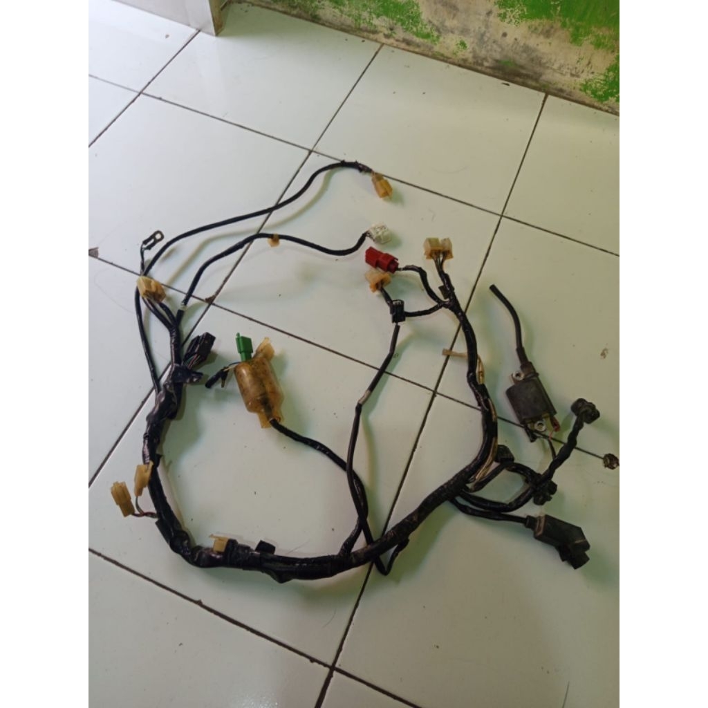 kabel bodi Revo at .METIC Kwz