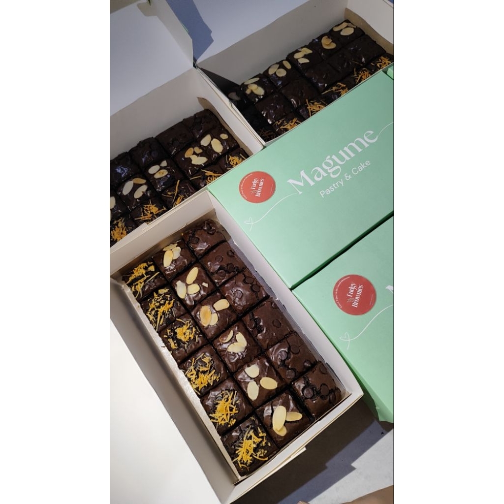 

Fudgy Brownies (Instan Delivery)