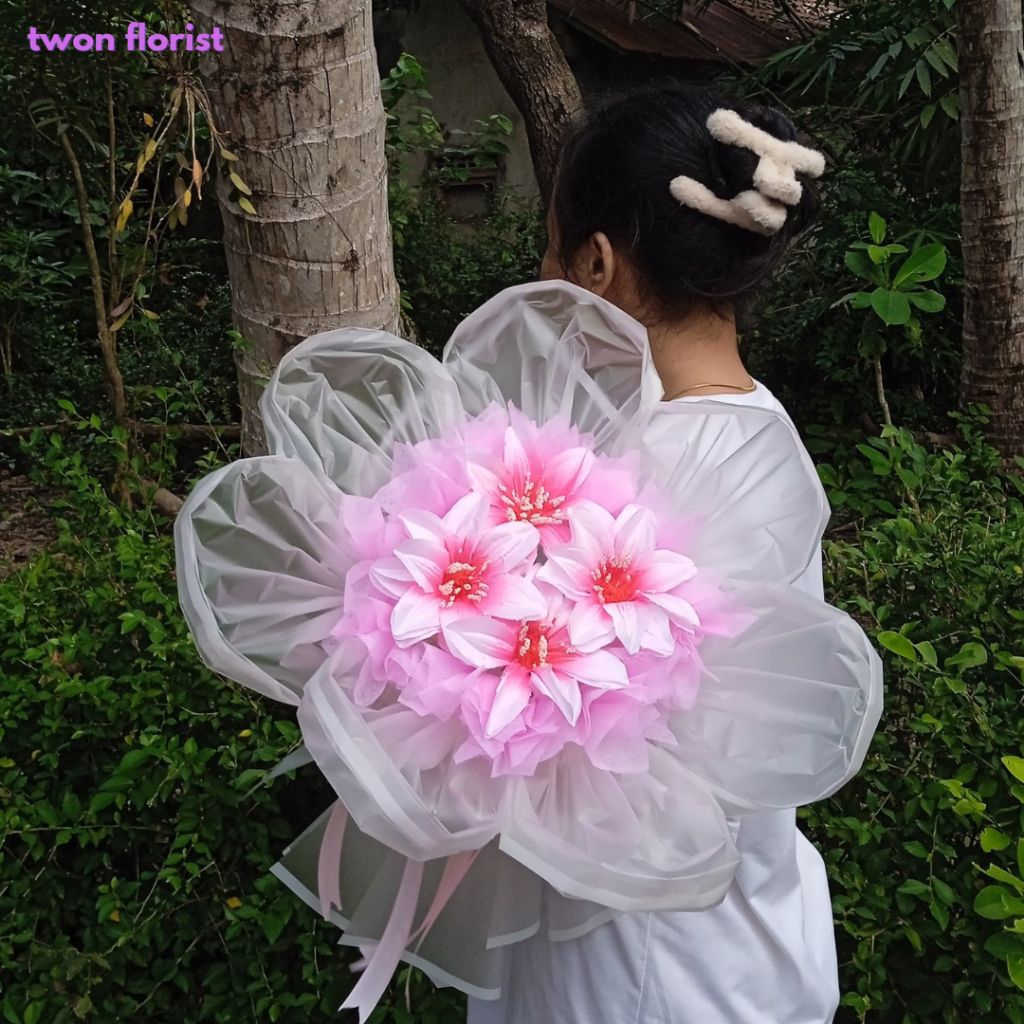 

BUKETBUNGAARTIFICIAL/BuketBunga/Round Bouquet/FREEKARTUUCAPAN