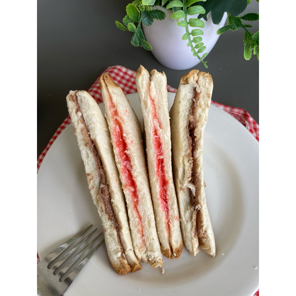 

Sandwich Selai Roti Naf’a – Roti Lembut Isi Selai Manis, Camilan Enak Mengenyangkan