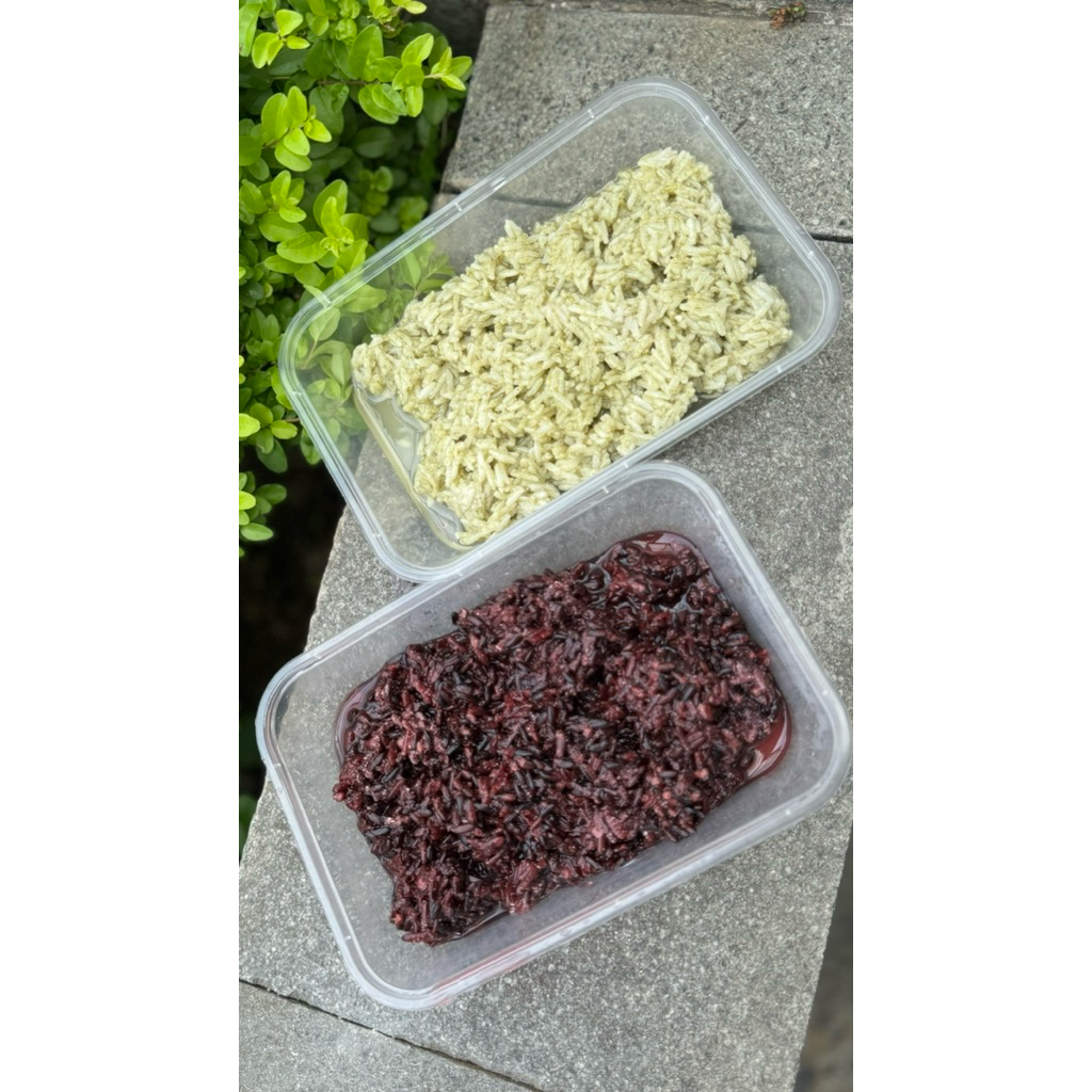 

Tape ketan hijau daun suji dan hitam premium masing2 500 gr