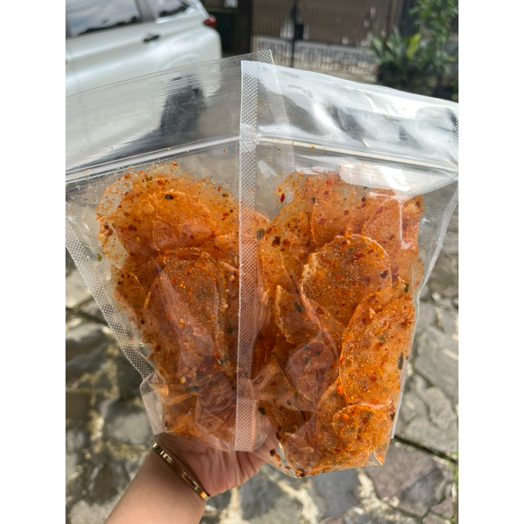 

Keripik Kaca Asin dan Pedas