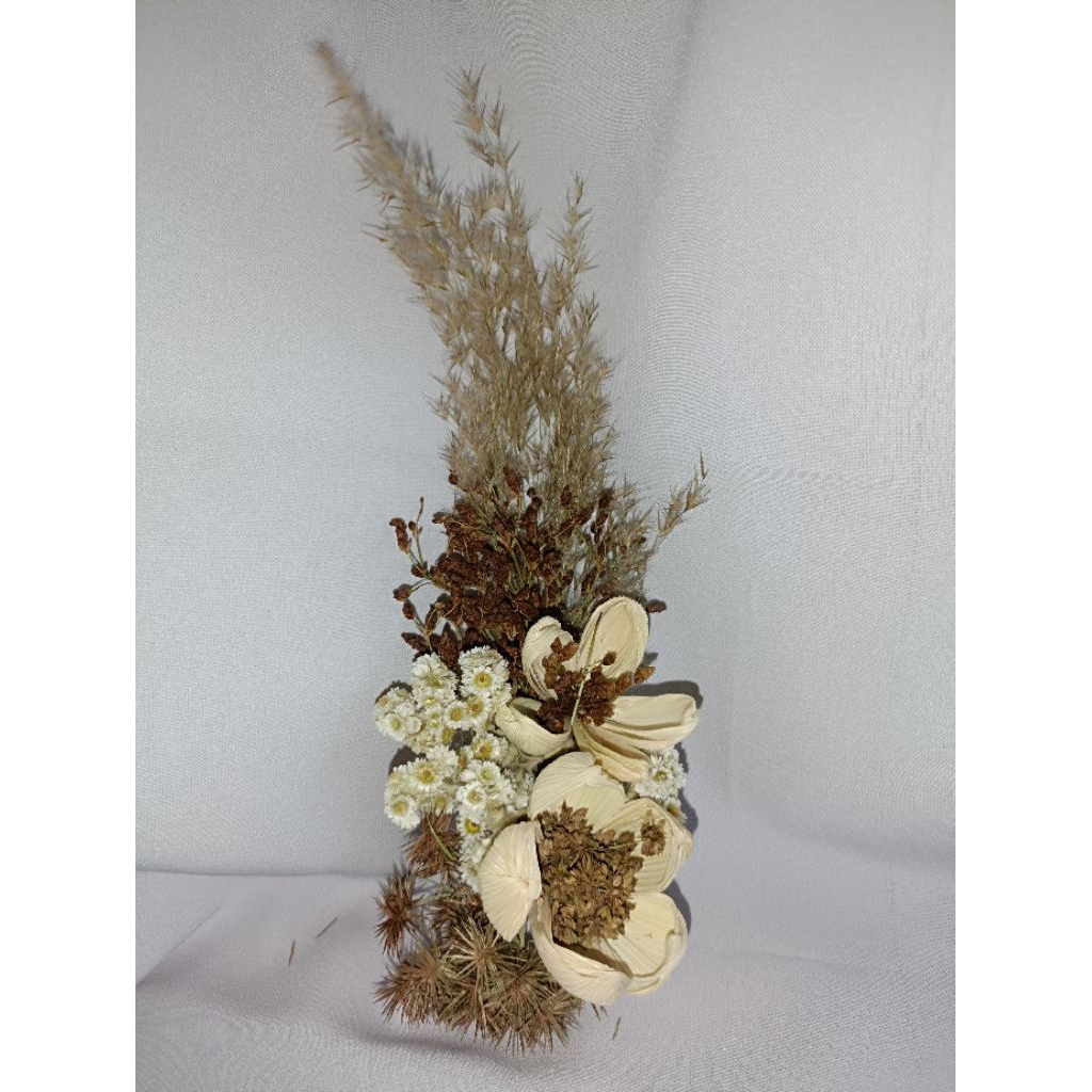 Hiasan Mahar, vigura mahar, Bunga kering mahar