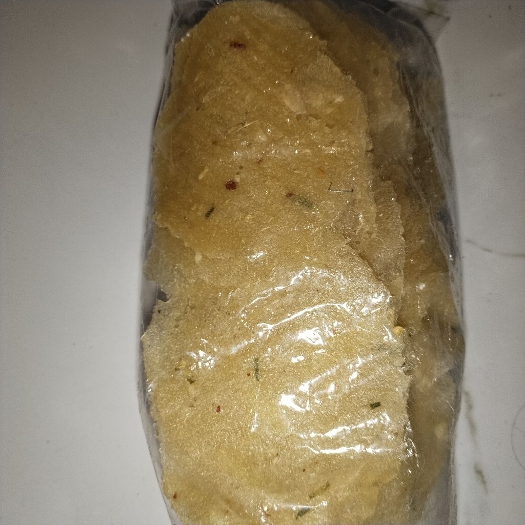 

Kripik singkong (kecimpring)