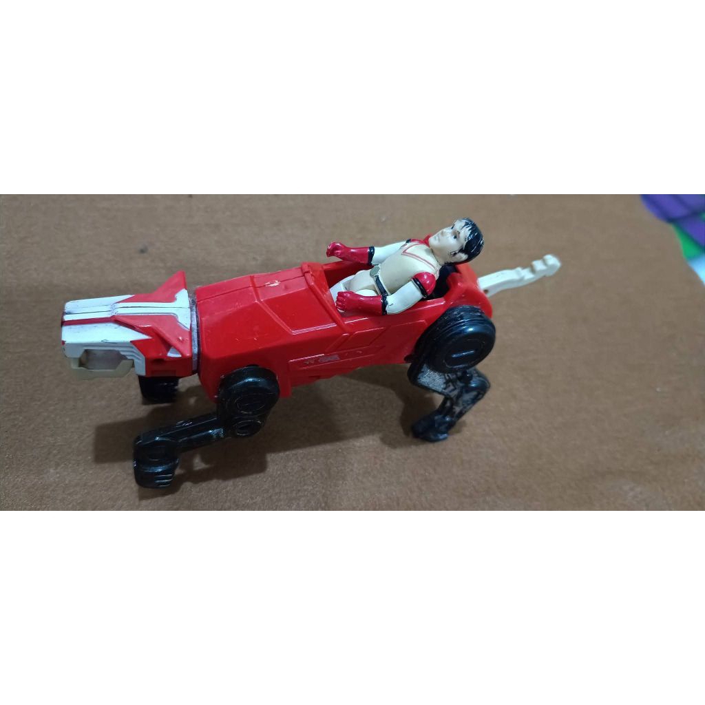 action figure vintage Keith, pilot Singa Merah dari serial "Voltron: Defender of the Universe"