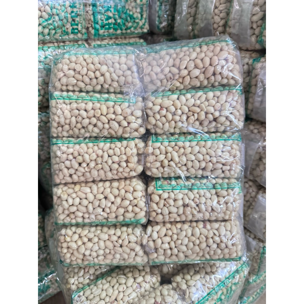 

kacang kupas asli tuban cocok di buat kacang bawang per bks 250 gram