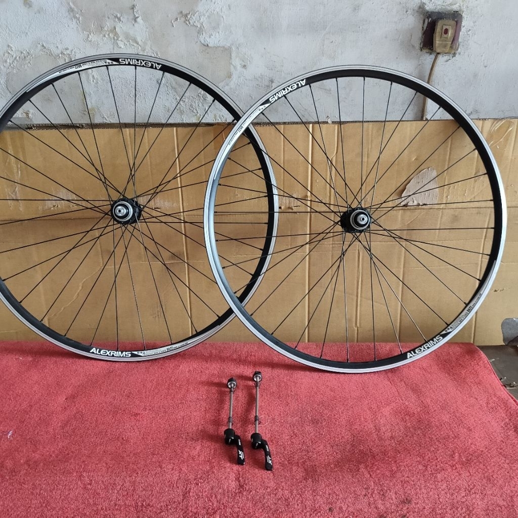 Wheelset 700C Shimano Deore XT