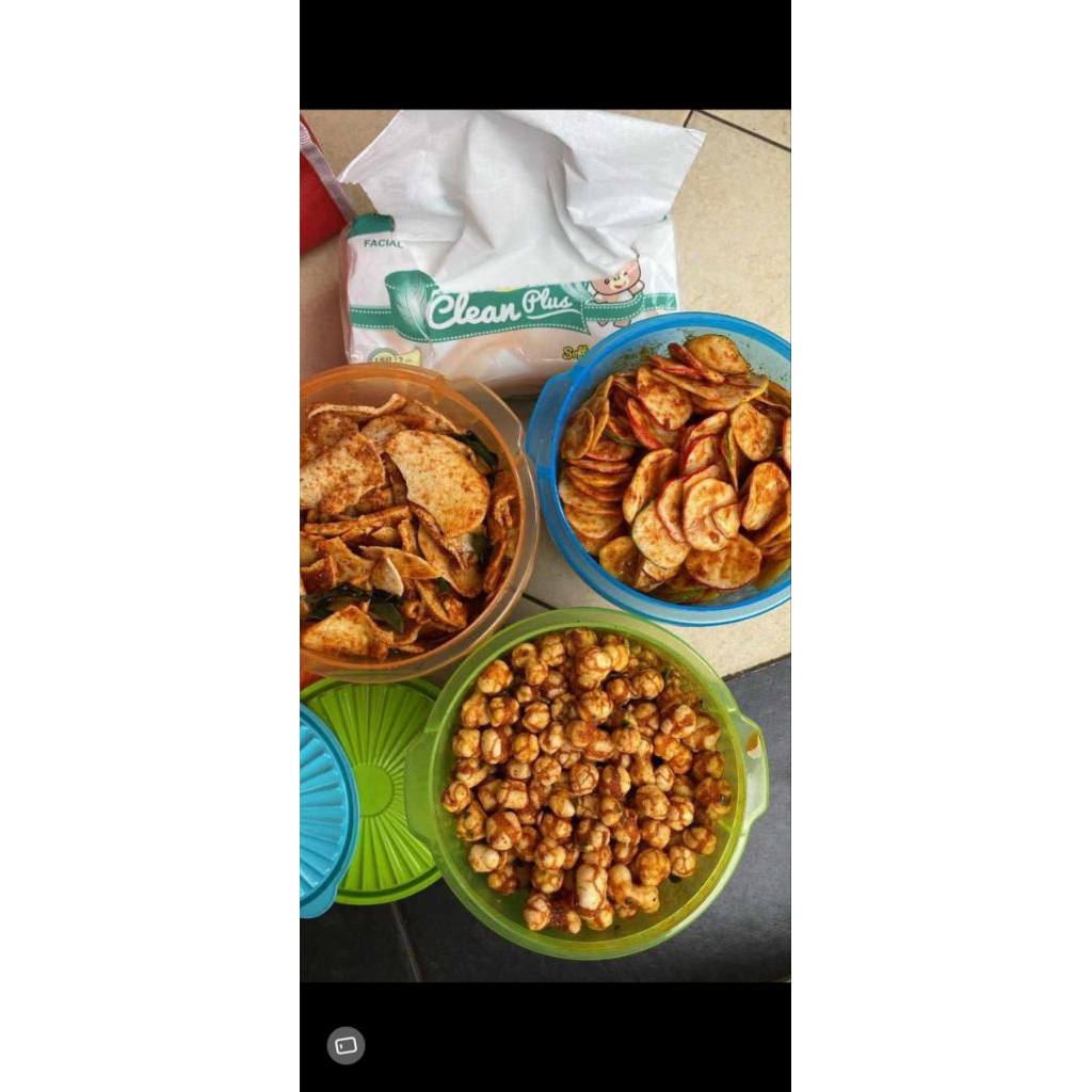 

Cemilan Basreng, Cikur, Kerupuk dan lainnya