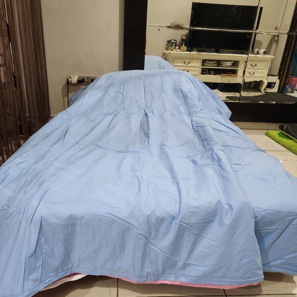 Preloved Bed Cover SELIMUT Linotela INFORMA Uk160x210cm