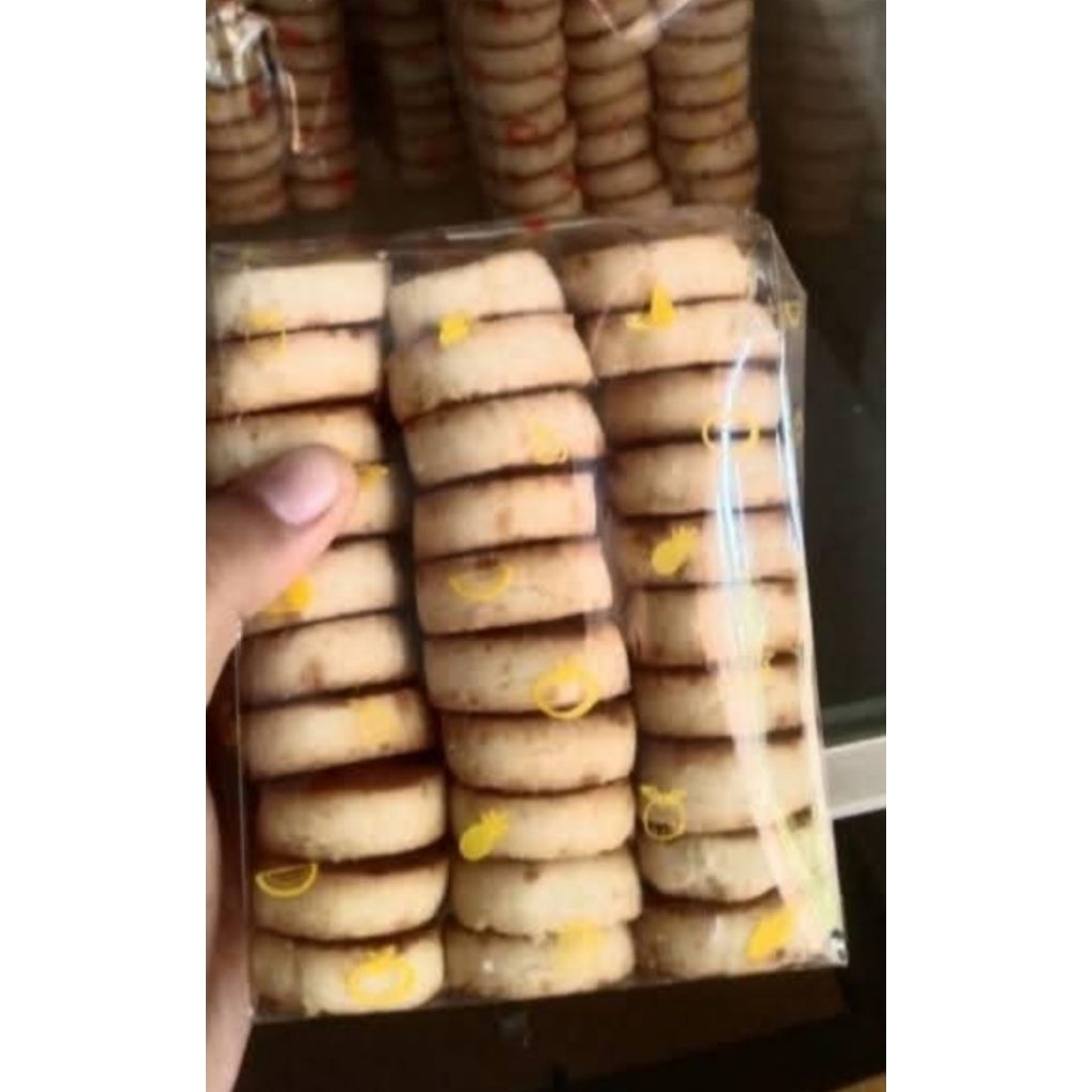 

Kue Kacang Kering