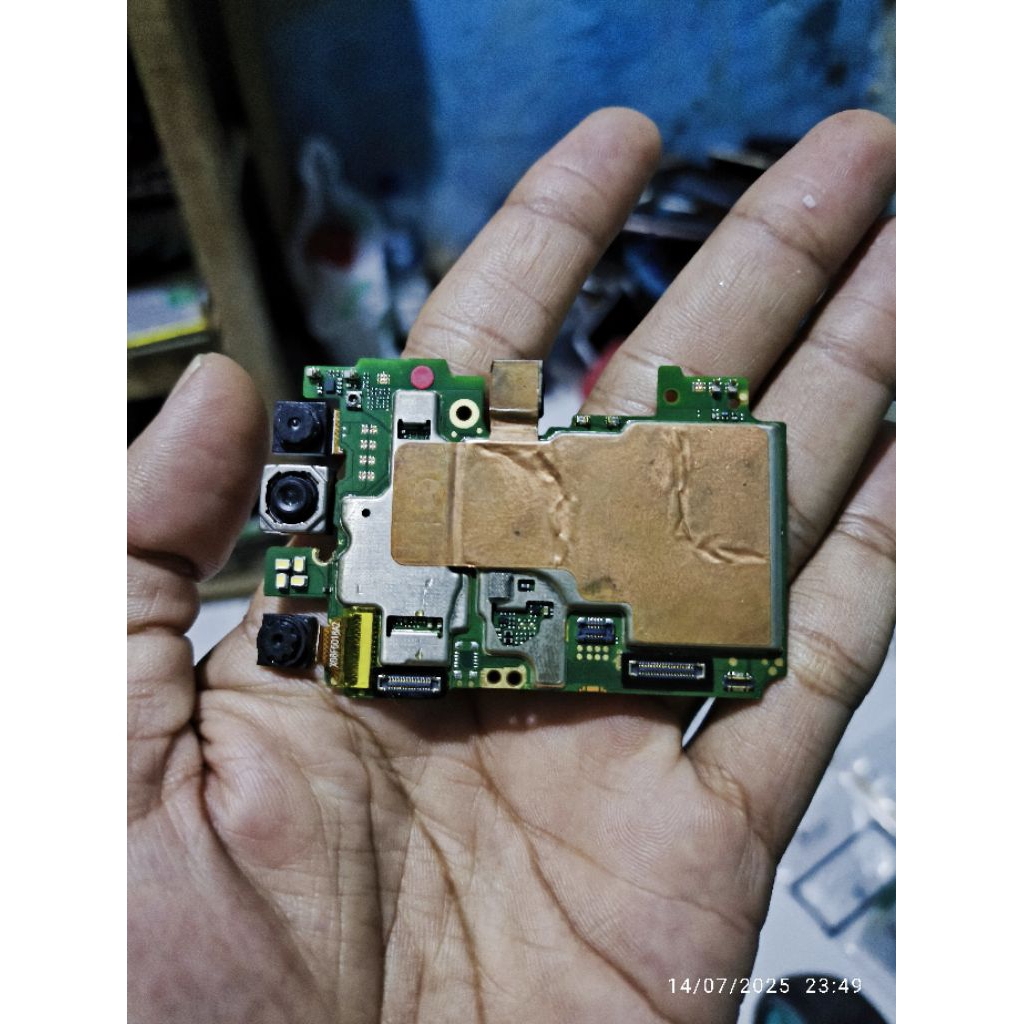 MESIN + KAMERA INFINIX HOT 8 RAM 4/64 COPOTAN ORIGINAL NORMAL