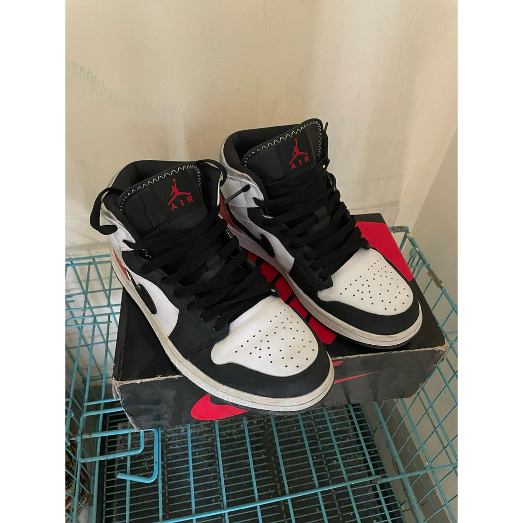 nike air jordan 1 mid SE union black red size 41