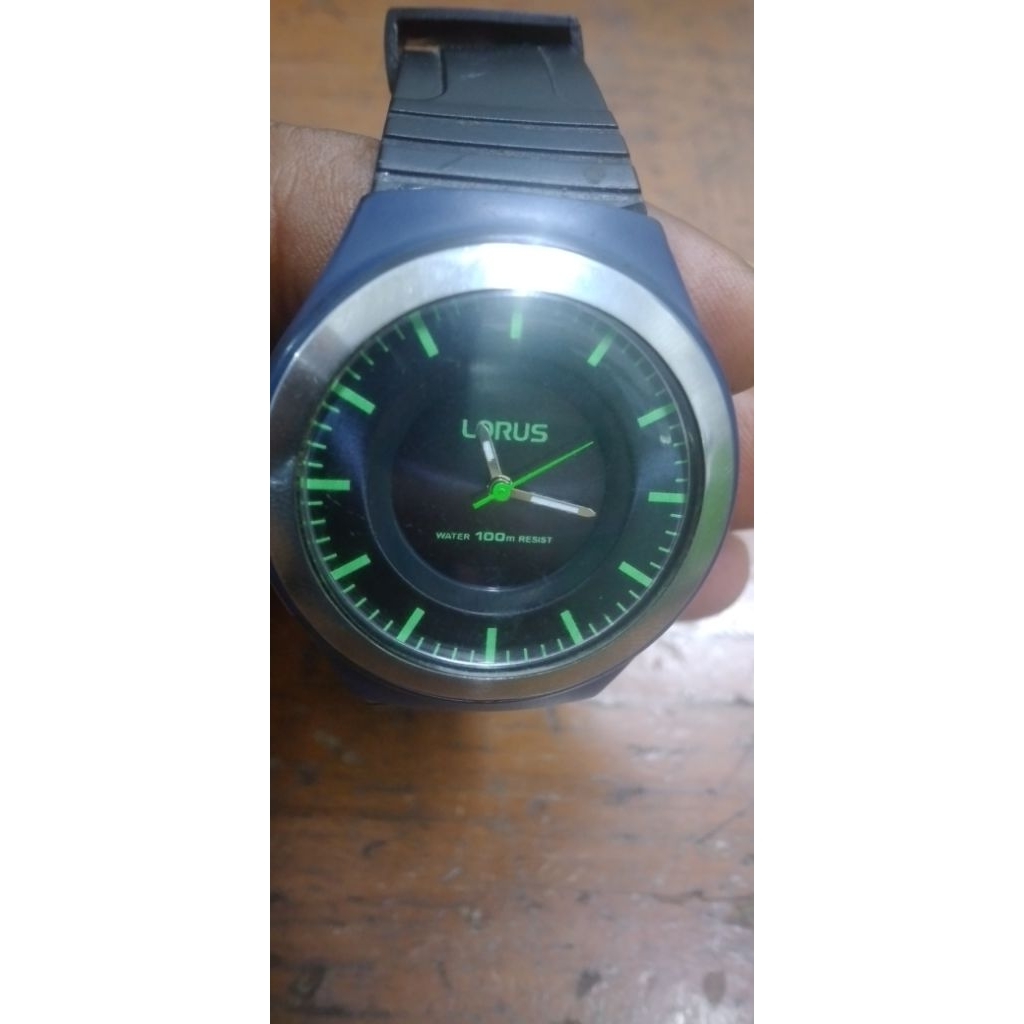 jam tangan LORUS