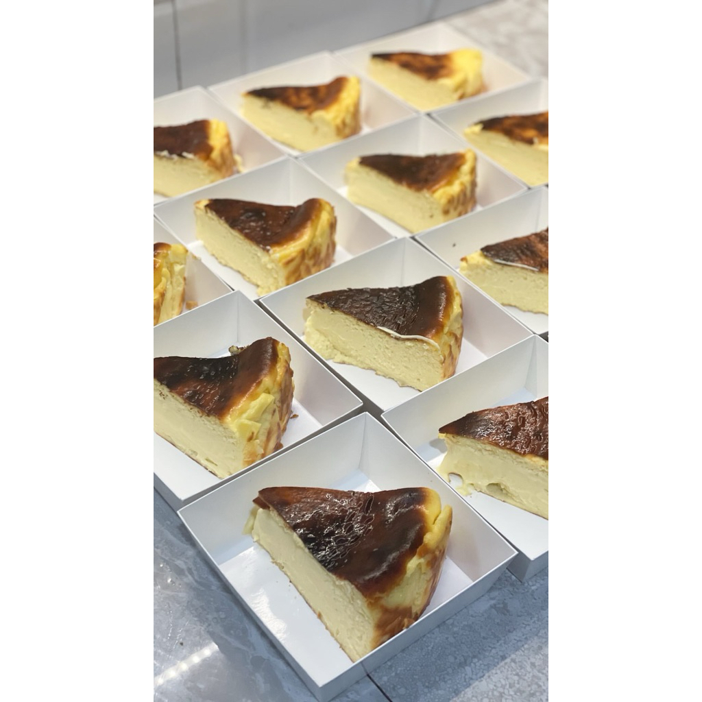 

Burnt Cheesecake Slice