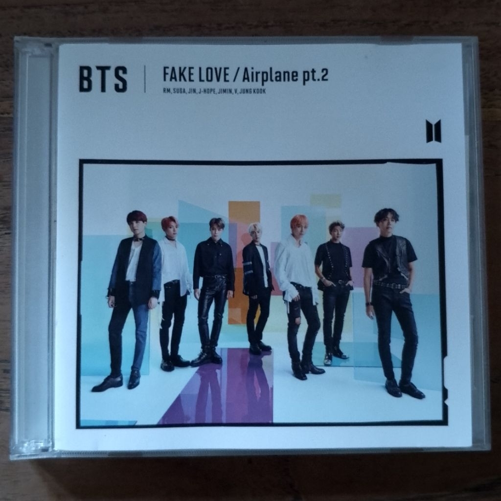 CD + DVD Import BTS - Fake Love / Airplane pt. 2 (Japan)