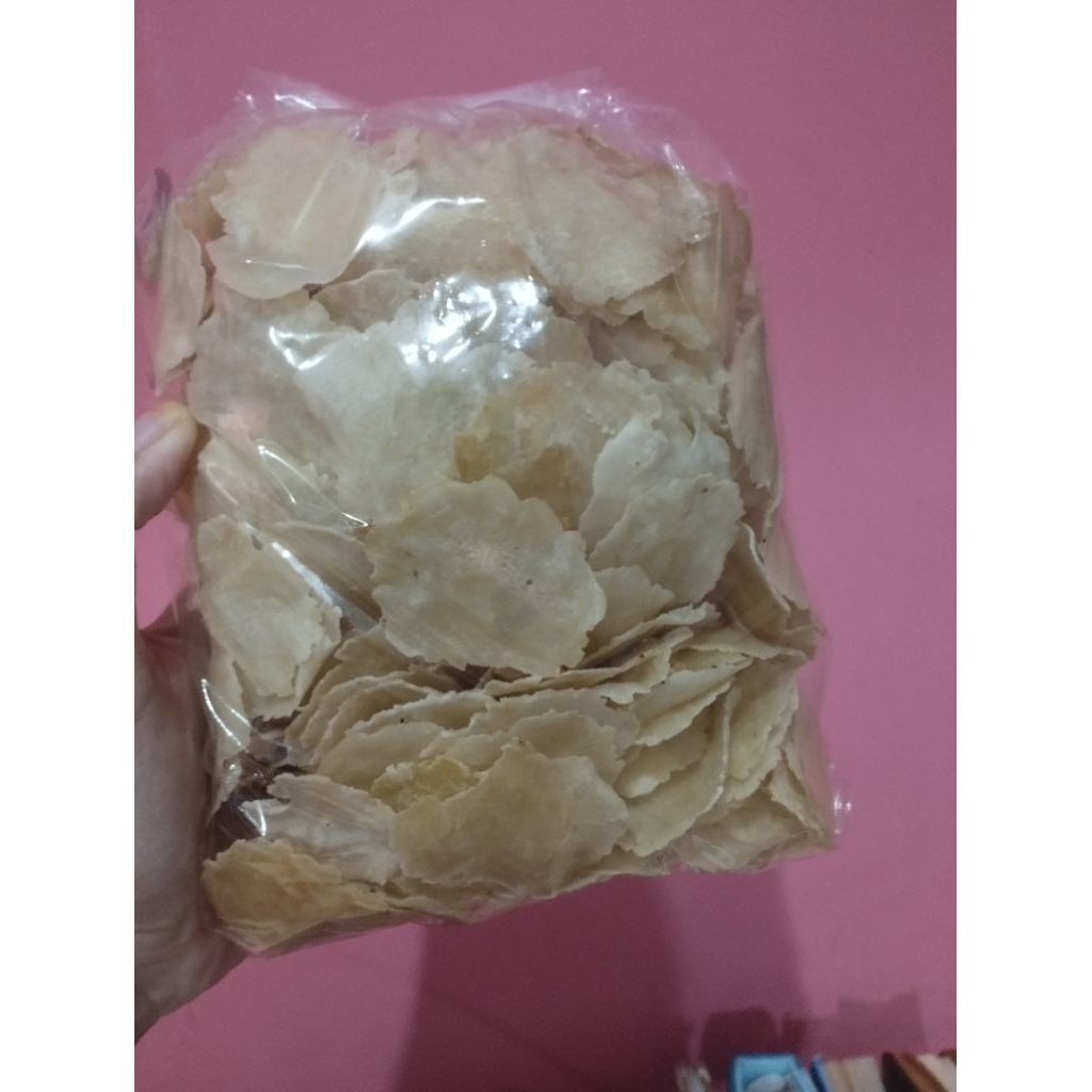 

Emping melinjo khas Labuan banten