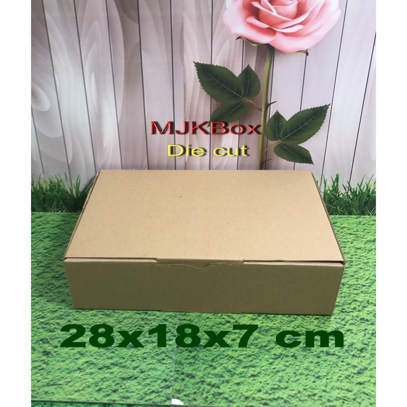 

Kardus Karton Uk, 28x18x7 cm...Die Cut untuk packing - aksesoris - dll