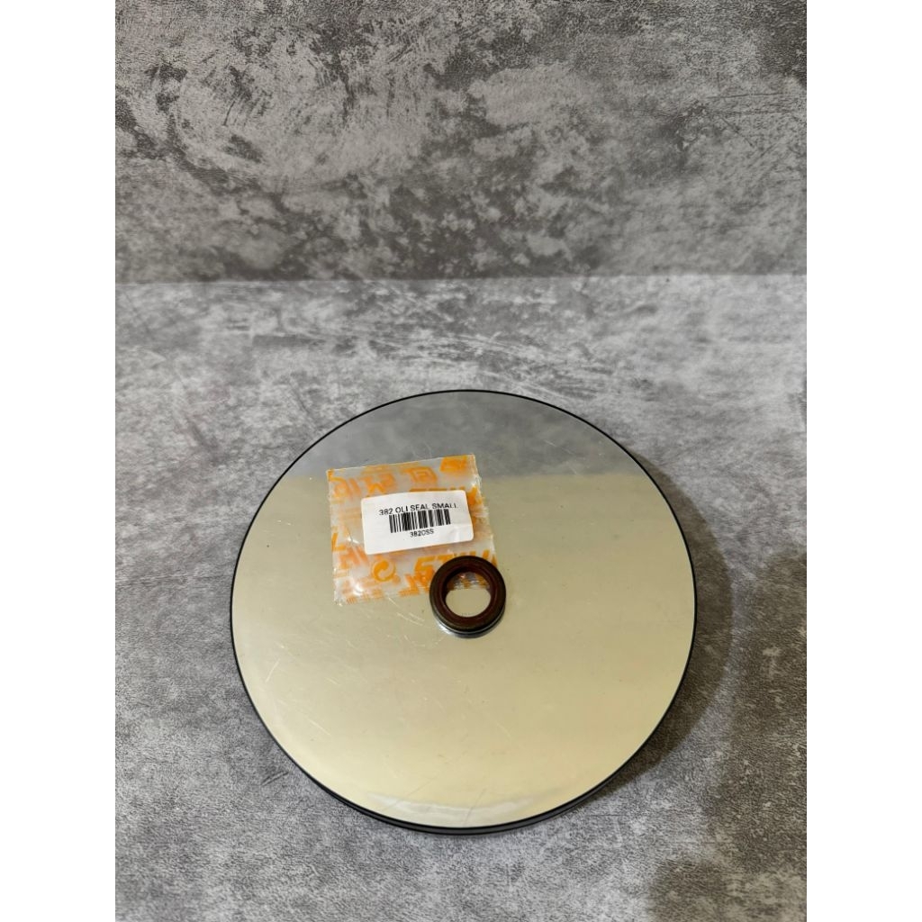 Oil seal small Stihl ms382 original
